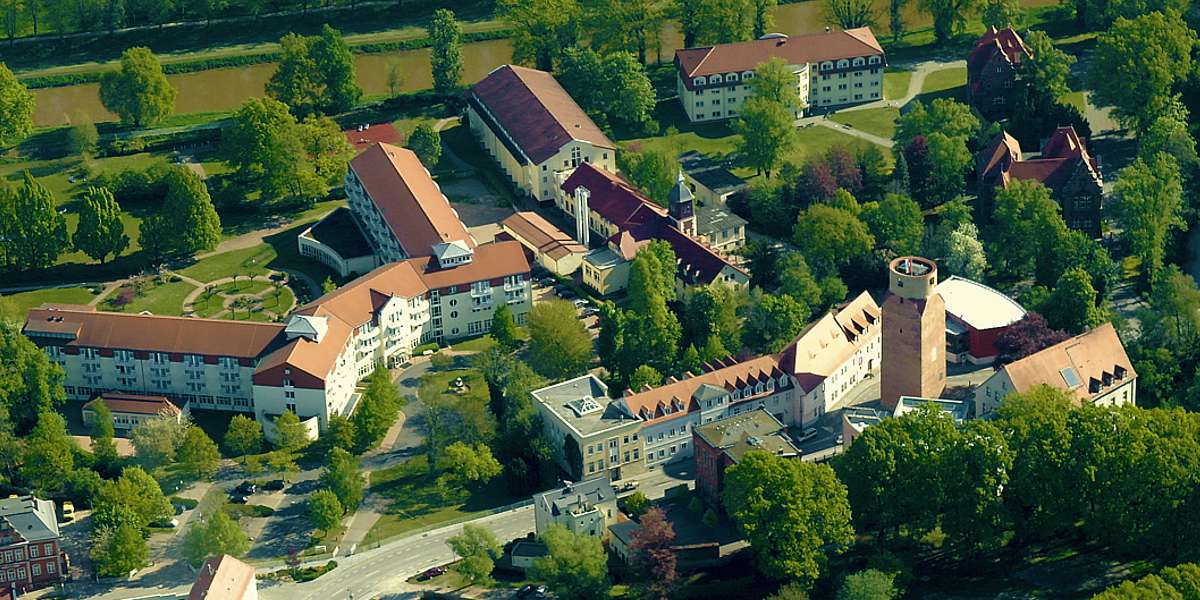 Lubwartturm und Kurklinik